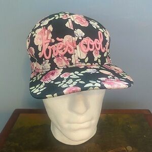 H&M “Tres Cool” Floral Hat